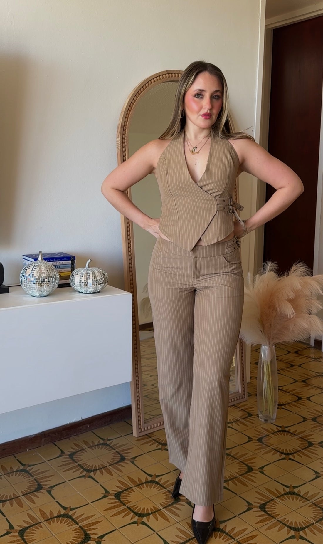 Taupe Top